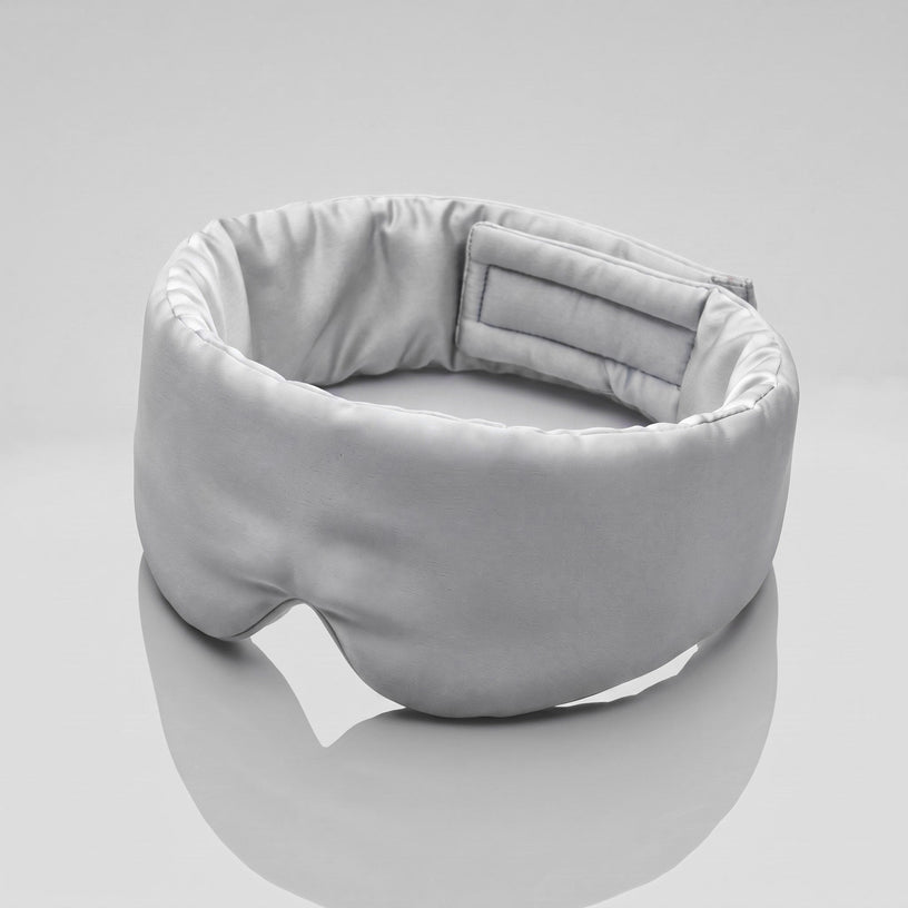 Vespré Silk Sleep Mask in Silver