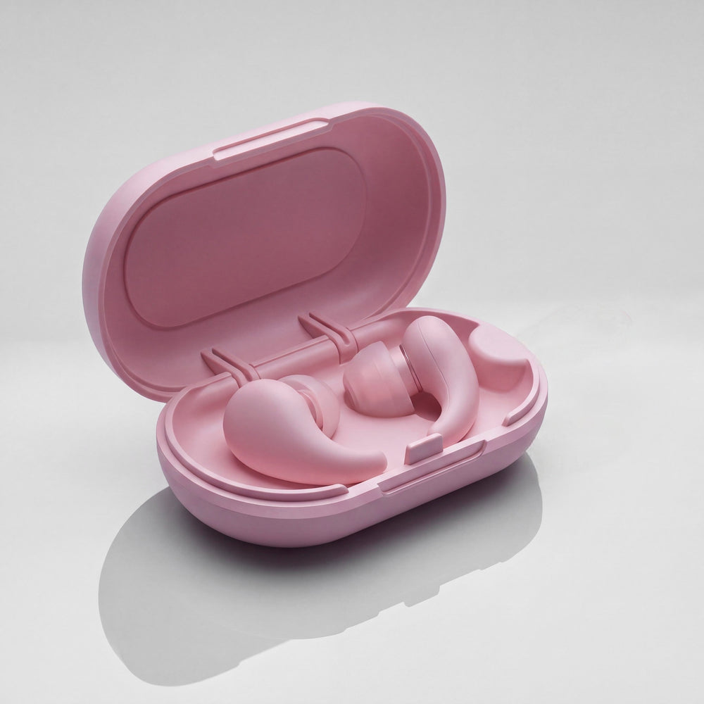 Vespré Wing in Rose, both earplugs in the open case